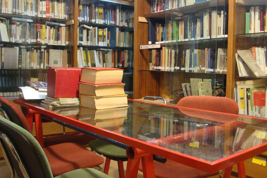 Biblioteca Oltre l’Occidente di Frosinone